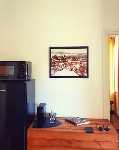 Hars Meg Az Alja Semesterbostad Balatonszarszo