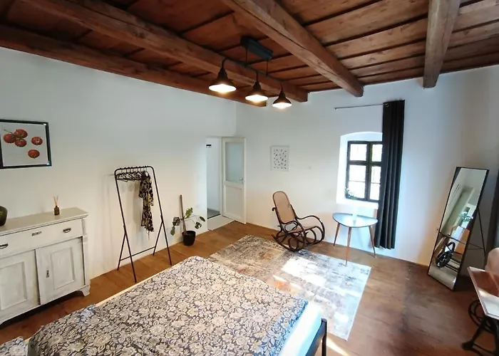 Semesterbostad Hars Meg Az Alja Balatonszarszo